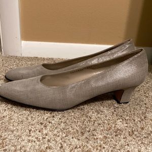 Salvatore Ferragamo Tan Heels Size 11